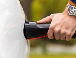 EV Charger Damaged at Home: Is It Part of Electric Car Insurance?