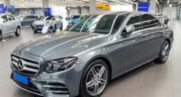 How to Choose the Right Used Mercedes Luxury Car