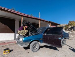 When the Car Stops but the Trip Isn’t Over: A Roadside Emergency Plan That Actually Works