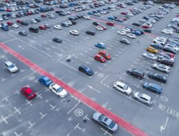 How to Find Convenient Car Parking Near You