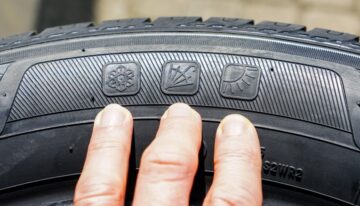 All-season vs performance tires: the choice hidden in ordinary driving