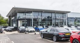 Buying a Used Mercedes from the U.S.? What Auction Photos Can Tell You