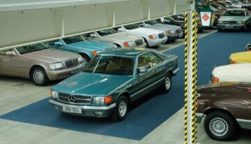 Mercedes 380 SEC 1983 W126 blue green metallic