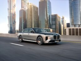 The Mercedes S 580 4Matic Has a New Rival: The BMW M760